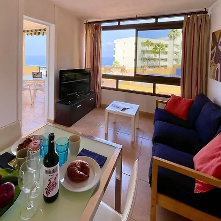 Vista La Gomera - 2 Minutes Walk From The Beach! Apartamento