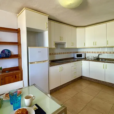 Vista La Gomera - 2 Minutes Walk From The Beach! Puerto de Santiago (Tenerife)